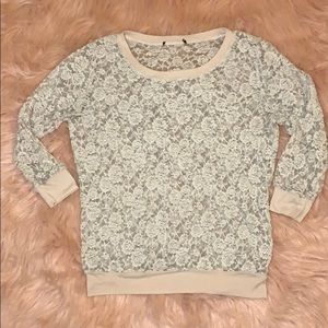 Rue 21 lace floral quarter sleeve top